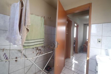 Banheiro de apartamento à venda com 2 quartos, 51m² em Canudos, Novo Hamburgo