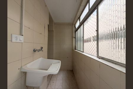Apartamento à venda com 63m², 3 quartos e sem vaga Apartamento à venda com 63m², 3 quartos e sem vagaÁrea de Serviço