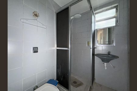 Apartamento à venda com 63m², 3 quartos e sem vaga Apartamento à venda com 63m², 3 quartos e sem vagaBanheiro