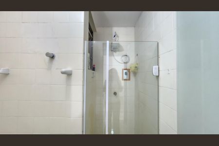 Banheiro de apartamento para alugar com 1 quarto, 50m² em Pituba, Salvador