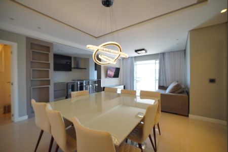 Apartamento para alugar com 117m², 3 quartos e 2 vagasSala