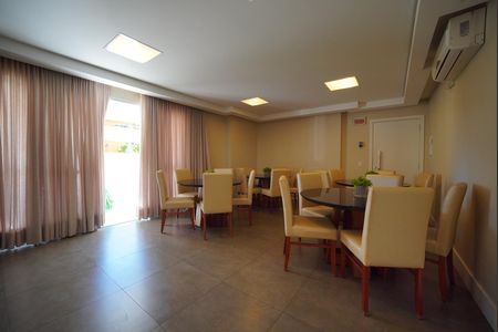 Apartamento para alugar com 117m², 3 quartos e 2 vagasÁrea de Festas