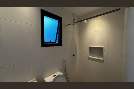 Apartamento para alugar com 360m², 4 quartos e 3 vagas Apartamento para alugar com 360m², 4 quartos e 3 vagasBanheiro da cobertura