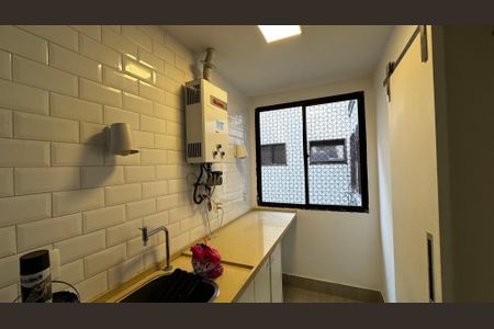 Apartamento para alugar com 360m², 4 quartos e 3 vagas Apartamento para alugar com 360m², 4 quartos e 3 vagasÁrea de Serviço