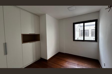 Apartamento para alugar com 360m², 4 quartos e 3 vagas Apartamento para alugar com 360m², 4 quartos e 3 vagasQuarto 1