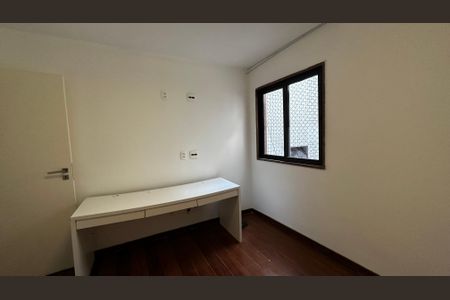 Apartamento para alugar com 360m², 4 quartos e 3 vagas Apartamento para alugar com 360m², 4 quartos e 3 vagasQuarto 2