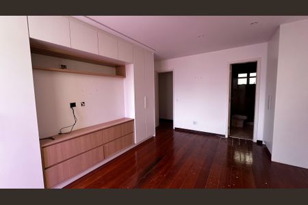 Apartamento para alugar com 360m², 4 quartos e 3 vagas Apartamento para alugar com 360m², 4 quartos e 3 vagasQuarto 4