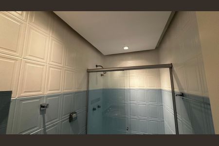 Apartamento para alugar com 360m², 4 quartos e 3 vagas Apartamento para alugar com 360m², 4 quartos e 3 vagasBanheiro do Quarto 3