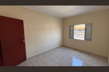 Casa para alugar com 90m², 3 quartos e 1 vagaQuarto 1