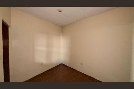 Suite de casa para alugar com 3 quartos, 90m² em Jardim Vila Rica, Santo André