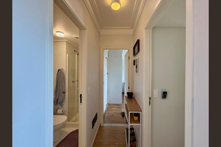 Apartamento para alugar com 75m², 2 quartos e 1 vagaCorredor Quartos 