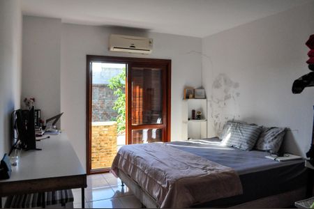 Casa de condomínio para alugar com 114m², 3 quartos e 1 vagaSuite 