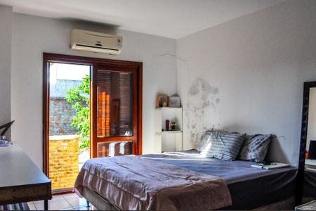 Casa de condomínio para alugar com 114m², 3 quartos e 1 vagaSuite 