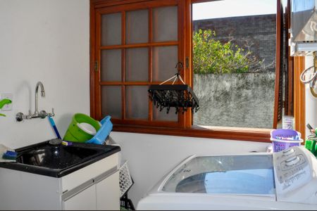 Casa de condomínio para alugar com 114m², 3 quartos e 1 vagaÁrea de Serviço