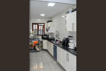 Casa de condomínio para alugar com 114m², 3 quartos e 1 vagaCozinha 