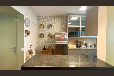 Apartamento à venda com 80m², 2 quartos e sem vagaCozinha