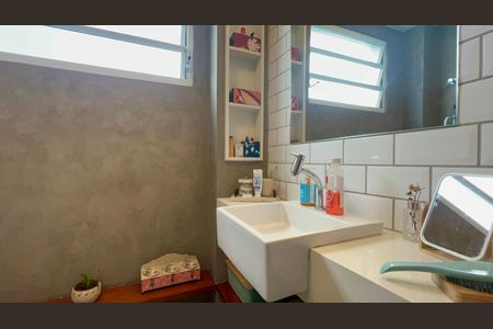 Apartamento à venda com 80m², 2 quartos e sem vagaBanheiro