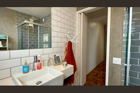 Apartamento à venda com 80m², 2 quartos e sem vagaBanheiro