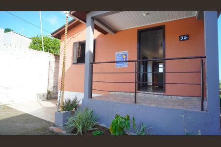 Casa para alugar com 70m², 2 quartos e 2 vagasFachada 