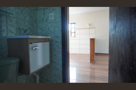 Casa para alugar com 70m², 2 quartos e 2 vagasBanheiro 1