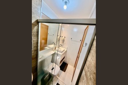 Apartamento à venda com 52m², 2 quartos e 1 vagaBanheiro 