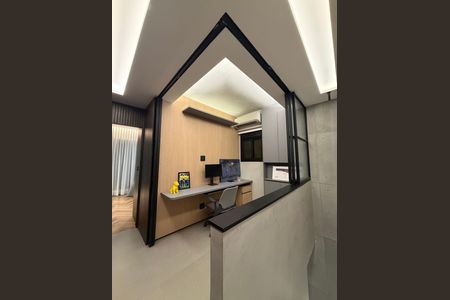 Apartamento à venda com 130m², 3 quartos e 3 vagasEscritório