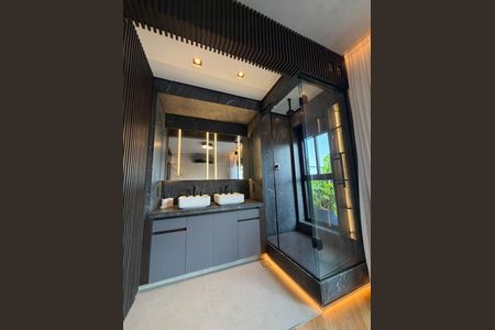 Apartamento à venda com 130m², 3 quartos e 3 vagasBanheiro