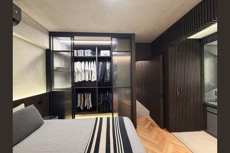 Apartamento à venda com 130m², 3 quartos e 3 vagasQuarto