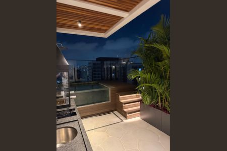 Apartamento à venda com 130m², 3 quartos e 3 vagasVaranda
