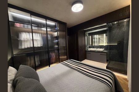 Apartamento à venda com 130m², 3 quartos e 3 vagasQuarto