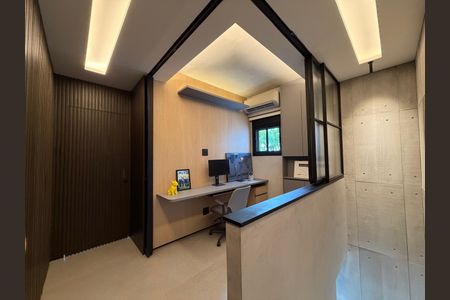 Apartamento à venda com 130m², 3 quartos e 3 vagasEscritório