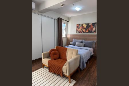 Apartamento para alugar com 29m², 1 quarto e 1 vagaSala / Quarto