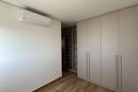 Suíte 1 de apartamento para alugar com 2 quartos, 84m² em Embaré, Santos