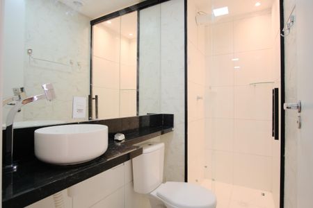 Apartamento para alugar com 34m², 2 quartos e sem vagaBanheiro
