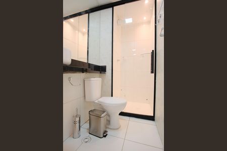 Apartamento para alugar com 34m², 2 quartos e sem vagaBanheiro