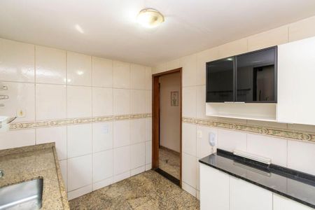 Apartamento para alugar com 69m², 2 quartos e sem vagaCozinha