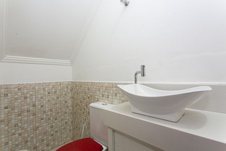 Casa de condomínio para alugar com 61m², 2 quartos e 1 vagaLavabo