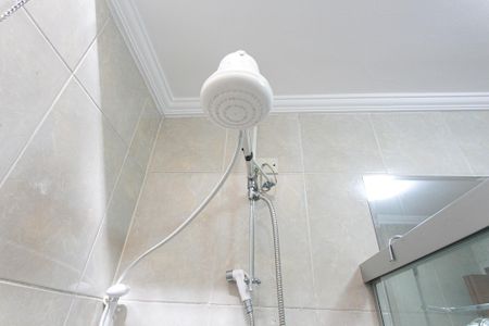 Casa de condomínio para alugar com 61m², 2 quartos e 1 vagaBanheiro