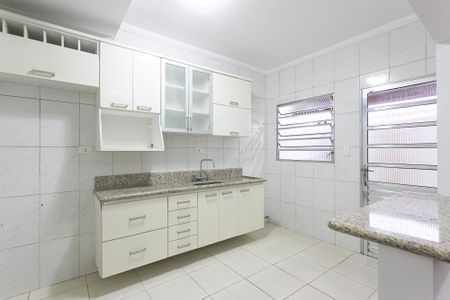 Casa de condomínio para alugar com 61m², 2 quartos e 1 vagaCozinha