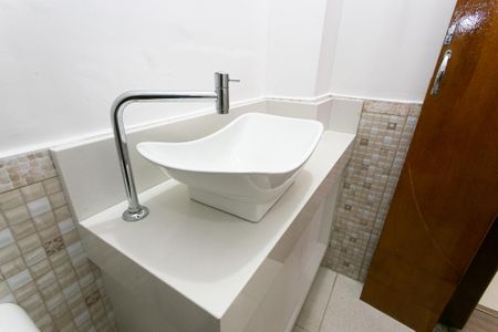 Casa de condomínio para alugar com 61m², 2 quartos e 1 vagaLavabo