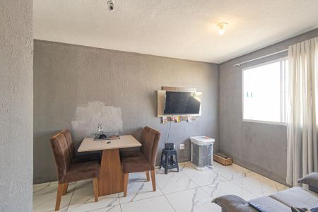 Sala de apartamento à venda com 2 quartos, 49m² em Mato Grande, Canoas