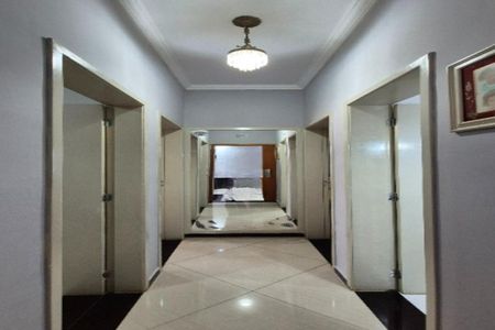 Apartamento à venda com 142m², 3 quartos e sem vagaCorredor 