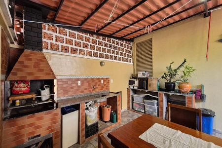 Apartamento à venda com 142m², 3 quartos e sem vagaÁrea comum - Churrasqueira