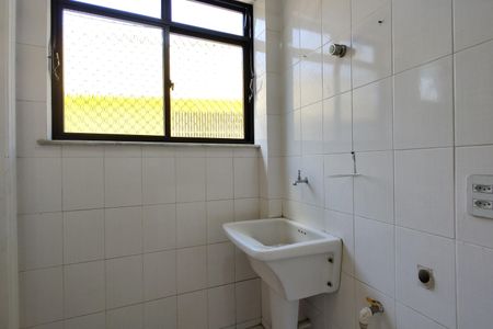 Apartamento para alugar com 72m², 2 quartos e 1 vagaÁrea de Serviço