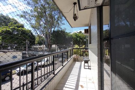 Apartamento para alugar com 72m², 2 quartos e 1 vagaVaranda da Sala