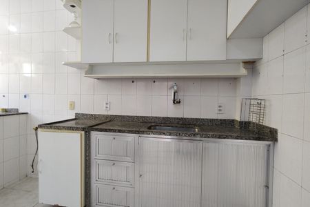 Apartamento para alugar com 72m², 2 quartos e 1 vagaCozinha - Armários