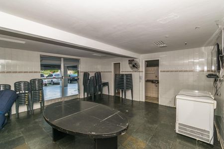 Apartamento para alugar com 55m², 2 quartos e 1 vagaÁrea comum - Salão de festas