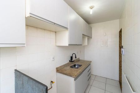 Apartamento para alugar com 55m², 2 quartos e 1 vagaCozinha