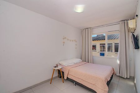 Apartamento à venda com 57m², 2 quartos e 1 vagaQuarto 2