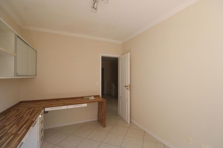 Casa de condomínio à venda com 231m², 4 quartos e 1 vagaQuarto 1